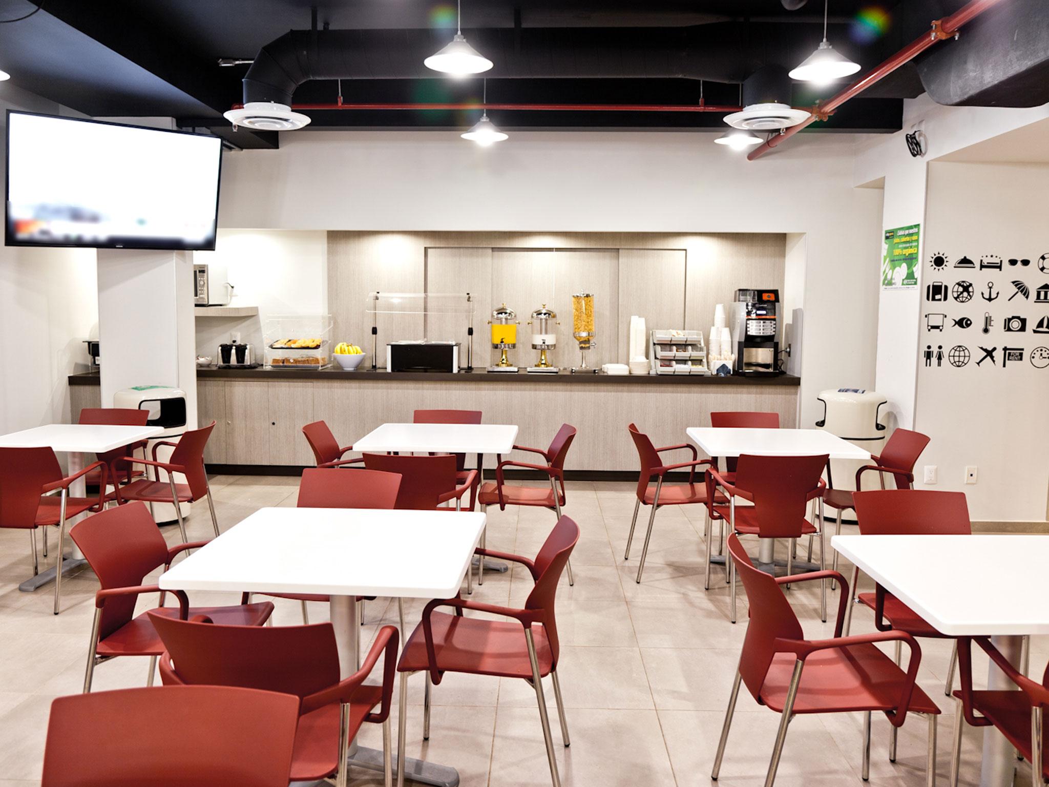 City Express Junior By Marriott Puebla Angelopolis מראה חיצוני תמונה