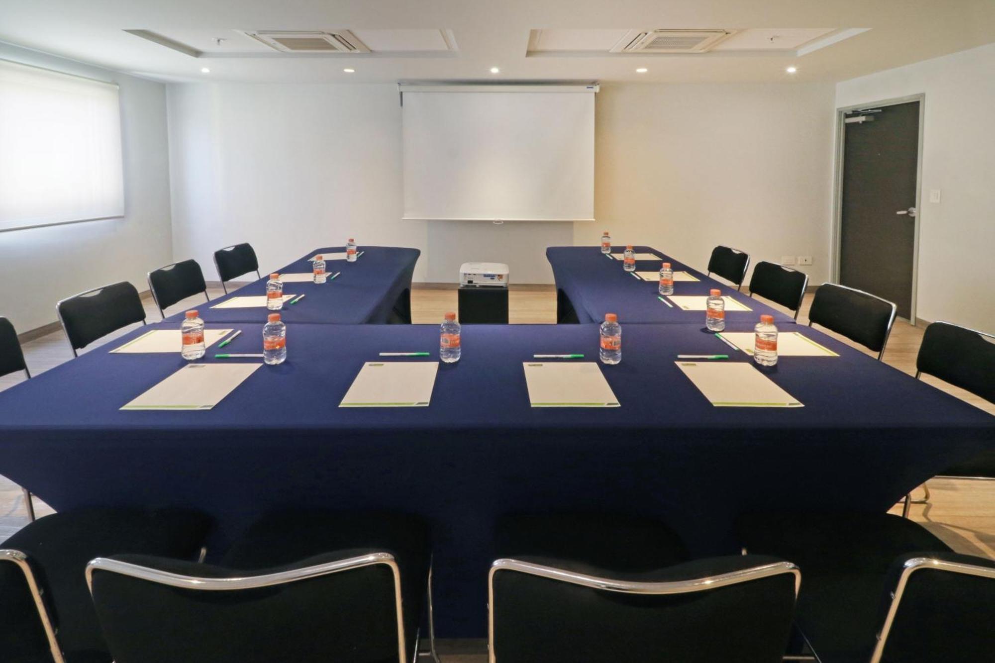 City Express Junior By Marriott Puebla Angelopolis מראה חיצוני תמונה