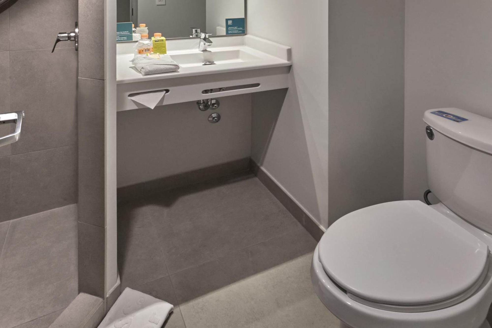 City Express Junior By Marriott Puebla Angelopolis מראה חיצוני תמונה